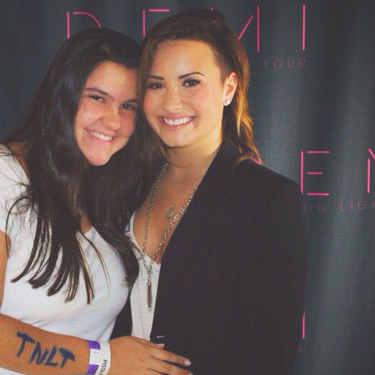 My dream came true on March 10th ∞ Jonatic ∞ Lovatic ∞ A vida me fez Jonatic e eu fiz dos Jonas a minha vida 16/12/2010 V̲̅
