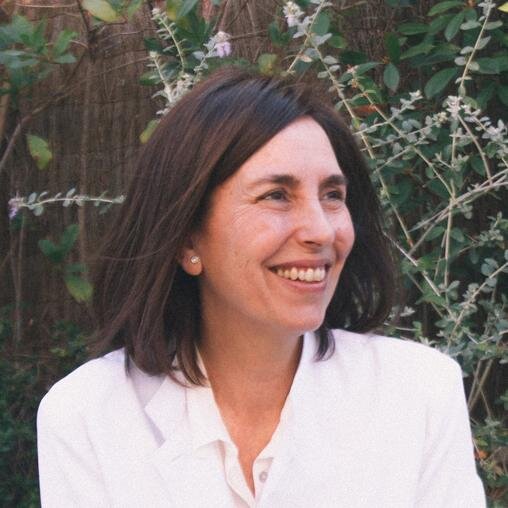 Dra. Martínez Obiols. Médico #Nutricionista. Máster en #nutrición y ciencias de los #alimentos, Universidad de Barcelona (1995). 934307009