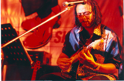 spacemanp's profile picture. Local resident of the Cosmos.
Guitarist, Composer, Songwriter, Arranger & Producer. Music Mathematics & Sonic Colorations.
#IamSpaceman 
#WeareSpacepeople
Peace