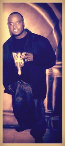 perrylindsey09's profile picture. 