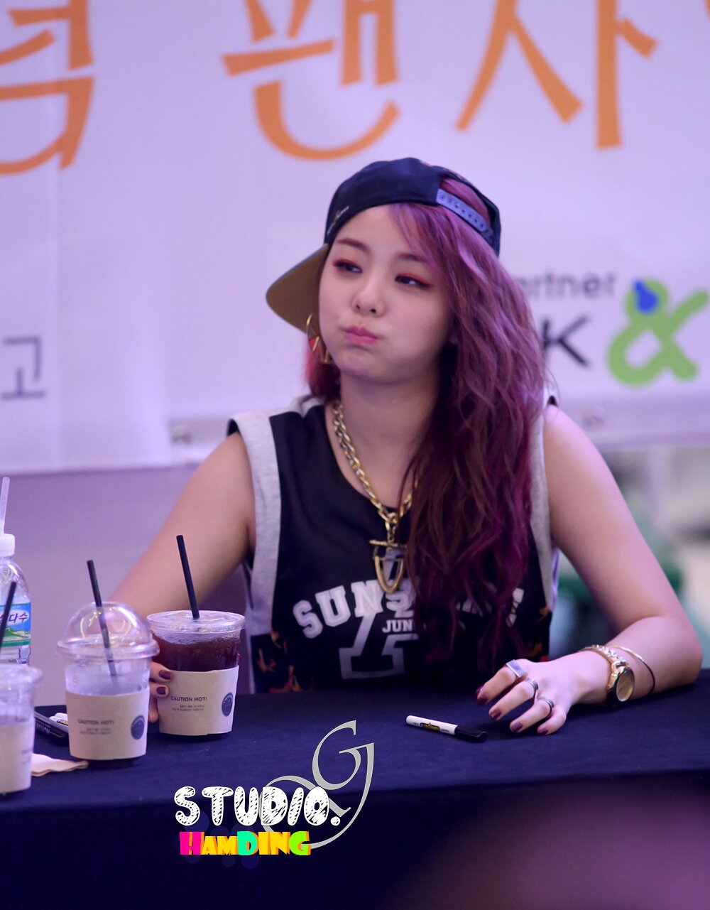 Aileen ~ EXOtic ve Boice'ım.