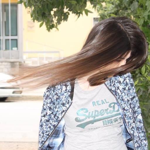 16, @onedirection, AM, Lana Del Rey, πιτόγυρα.