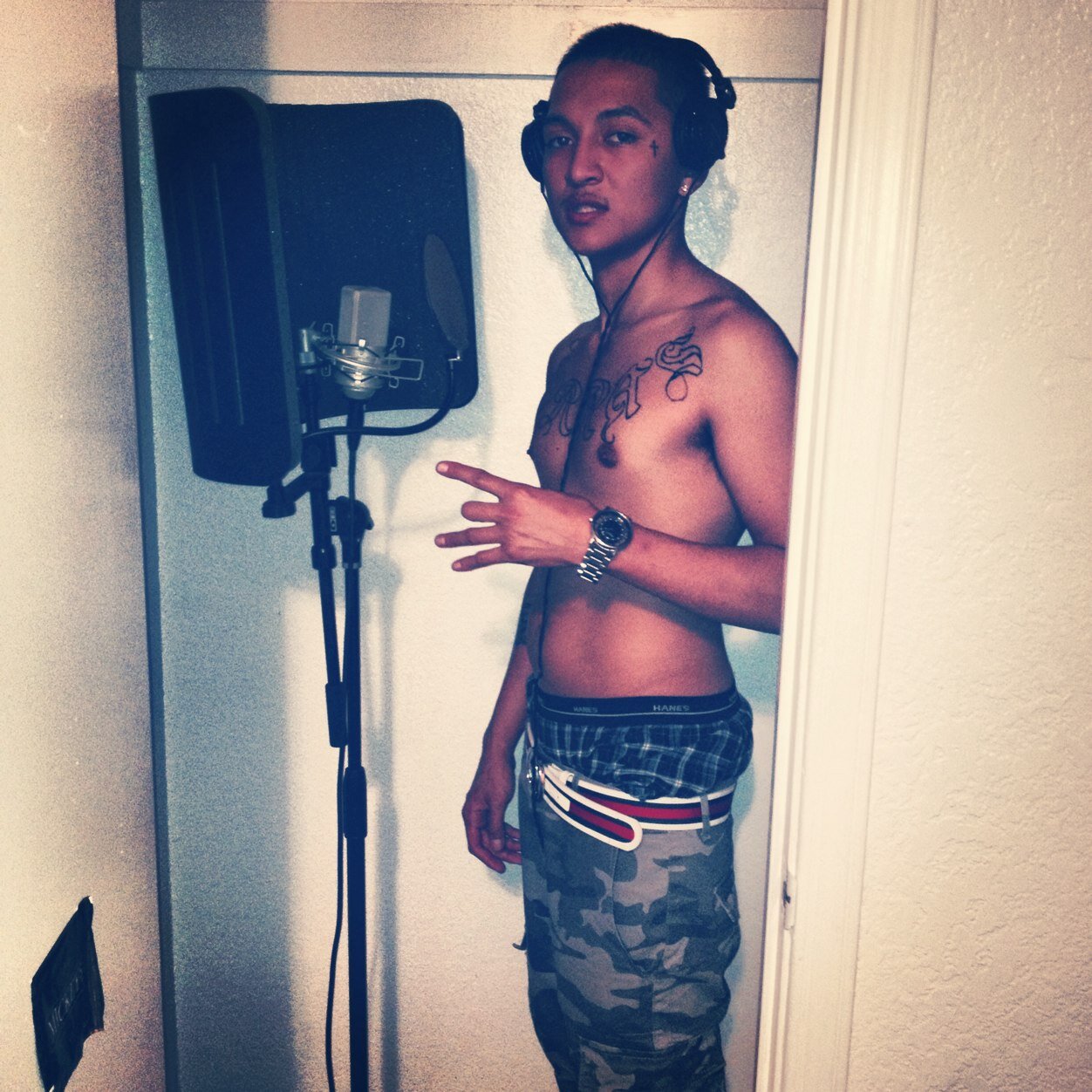 SQUAD SHIT ONLY | ON YUR BLOCK | YOU CAN HEAR MY MUSIC HERE http://t.co/skdX6R75jo
