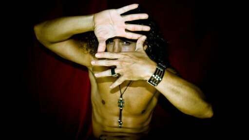Club de fans oficial de @Paco_Canalla. Paco Canalla sacó su primer disco en solitario el 28/09/12 EL ARTE DE SER DIFERENTE http://t.co/hQvDZOXsIP