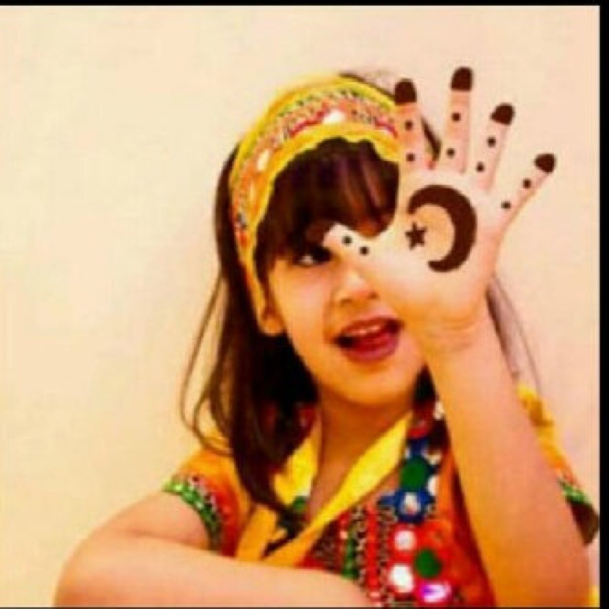 ‏‏‏‏‏الخيبه أن تبكيَ في كُل مرة علىَ نفس الوُجع ..