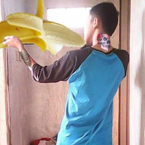 Moto Hidup Hadapi jangan hindari
FB adom iman kurnia
BBM 75210FB2
