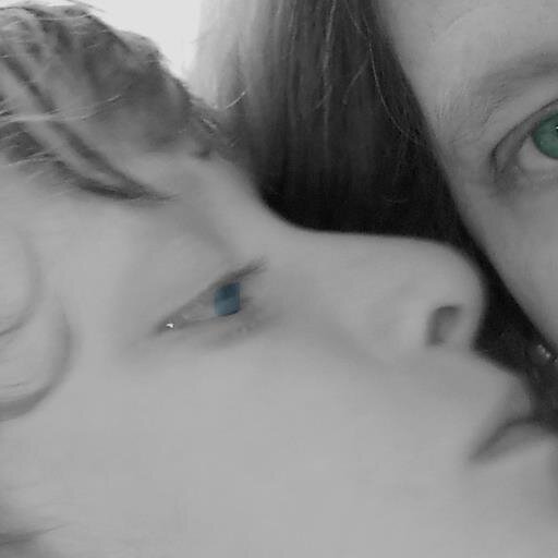 AmaMyri's profile picture. Mamá. Traductora. Intérprete en inglés. Analista de sistemas. 🧘🏼‍♀️Conciencia plena 🙌🏻. Básquet 🏀 Ig. amalia.m.acuna