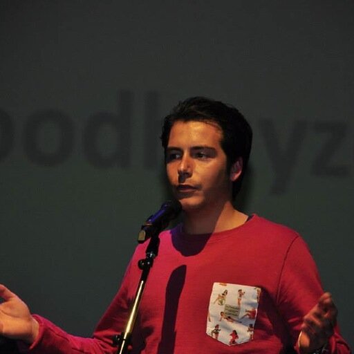 DerkRdV's profile picture. Co-Founder @FixicoNL | Making car repair as easy as ordering pizza!