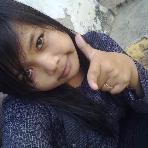 hanya sbar n sabr yg ku alami saat nuii,,,hidup memang sulitt d jalanii,,,tapii q coba menjalanii hdup dgn sabar dan ikhlas,,,q coba ruk mensyukuri pha yg ada,,