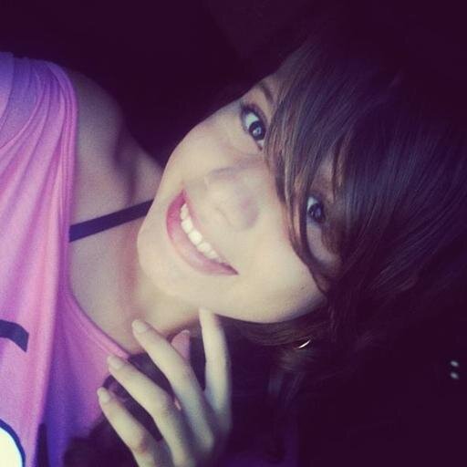 Enquanto Deus for meu chão, não há quem me derrube..  Fã Da Carol Ranzatti   ♕ BELIEBER ♕ ‏