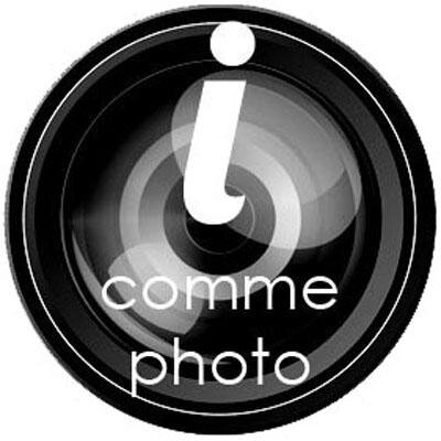 Toute l'actualité de la photo sur iPhone, ou iphoneographie. Tests, mises à jour, baisse de prix, comparatifs, astuces, photos et expos.