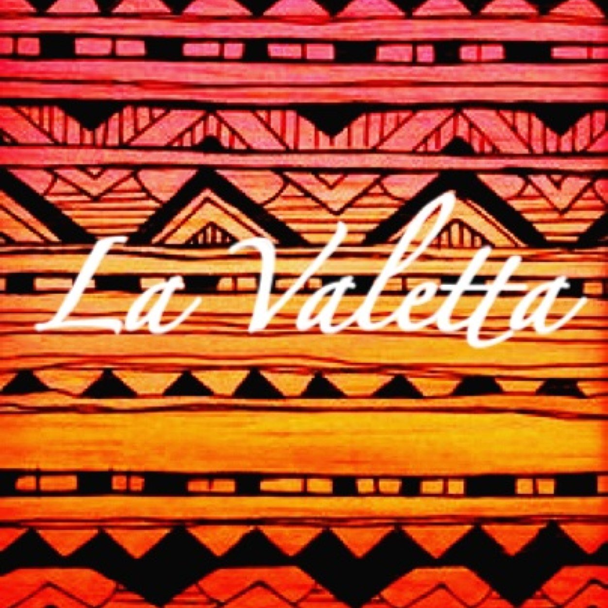 VZLA
Tienda Virtual
Envíos Nacionales
Instagram: LaValetta1