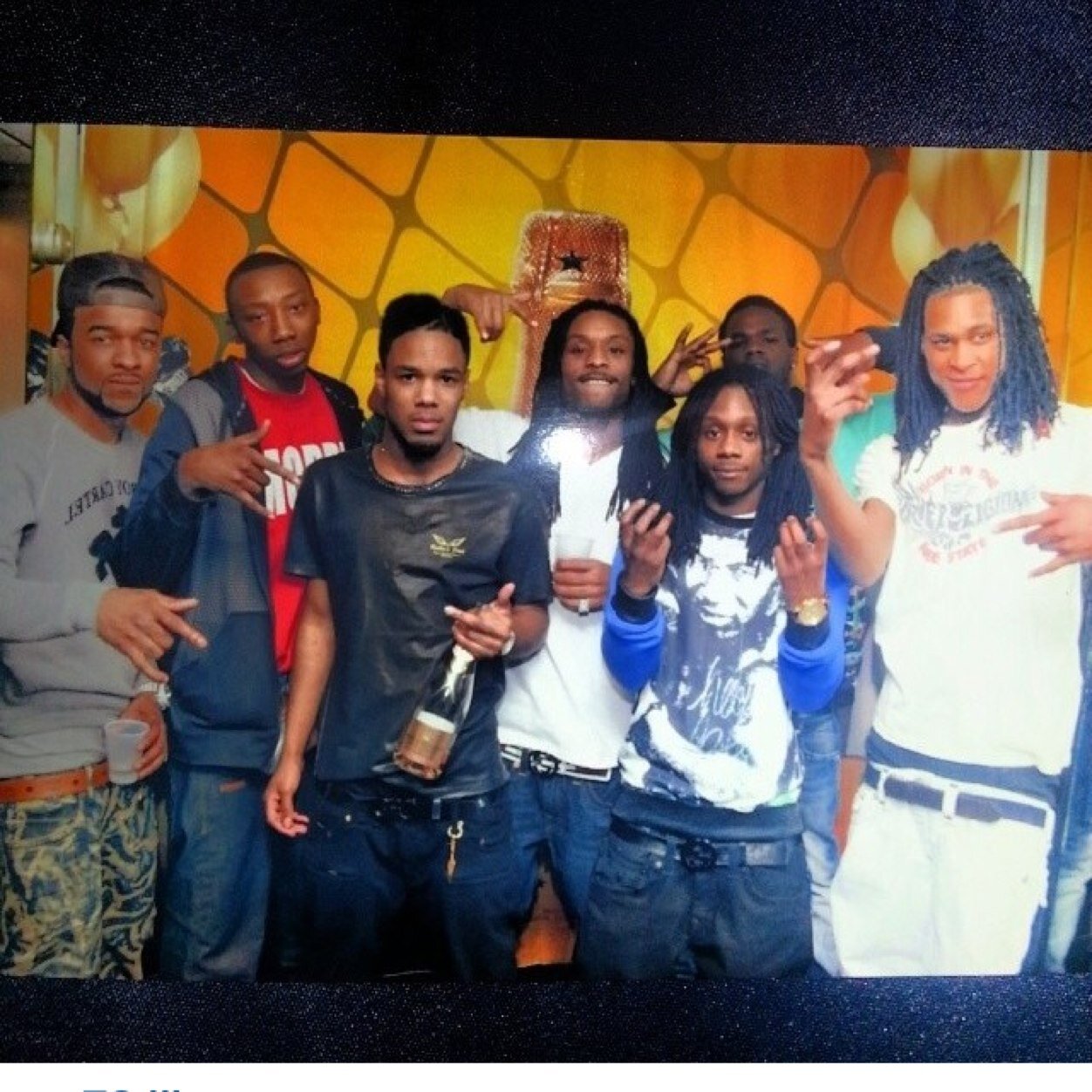 MOMMIE WORLD FUCK EARTH U CAN CALL ME MANISH HOW I BE PLAYIN WIT BANDZ LOTTO PICK GANG FANUNMOB FUCK AROUND N FINESSE U LOW END RASIE ME S/O BEAM TEAM 100 CREW