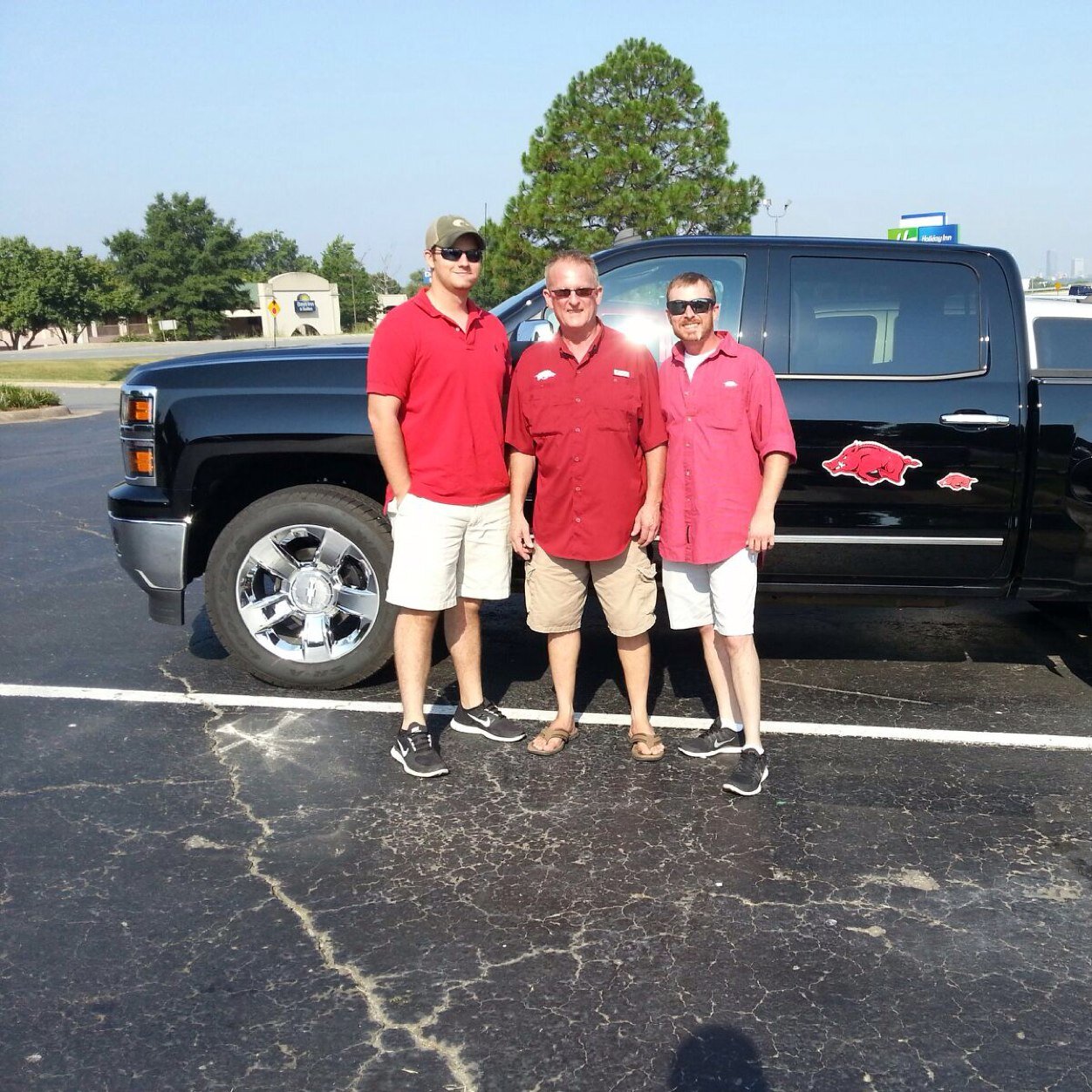 Follower of JESUS CHRIST. Hog fan, retired paper maker! Go Hogs Go!!! #followhogs #wps