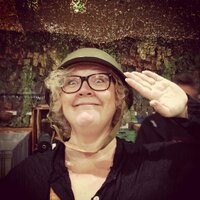 Stella (@msmac) Twitter profile photo
