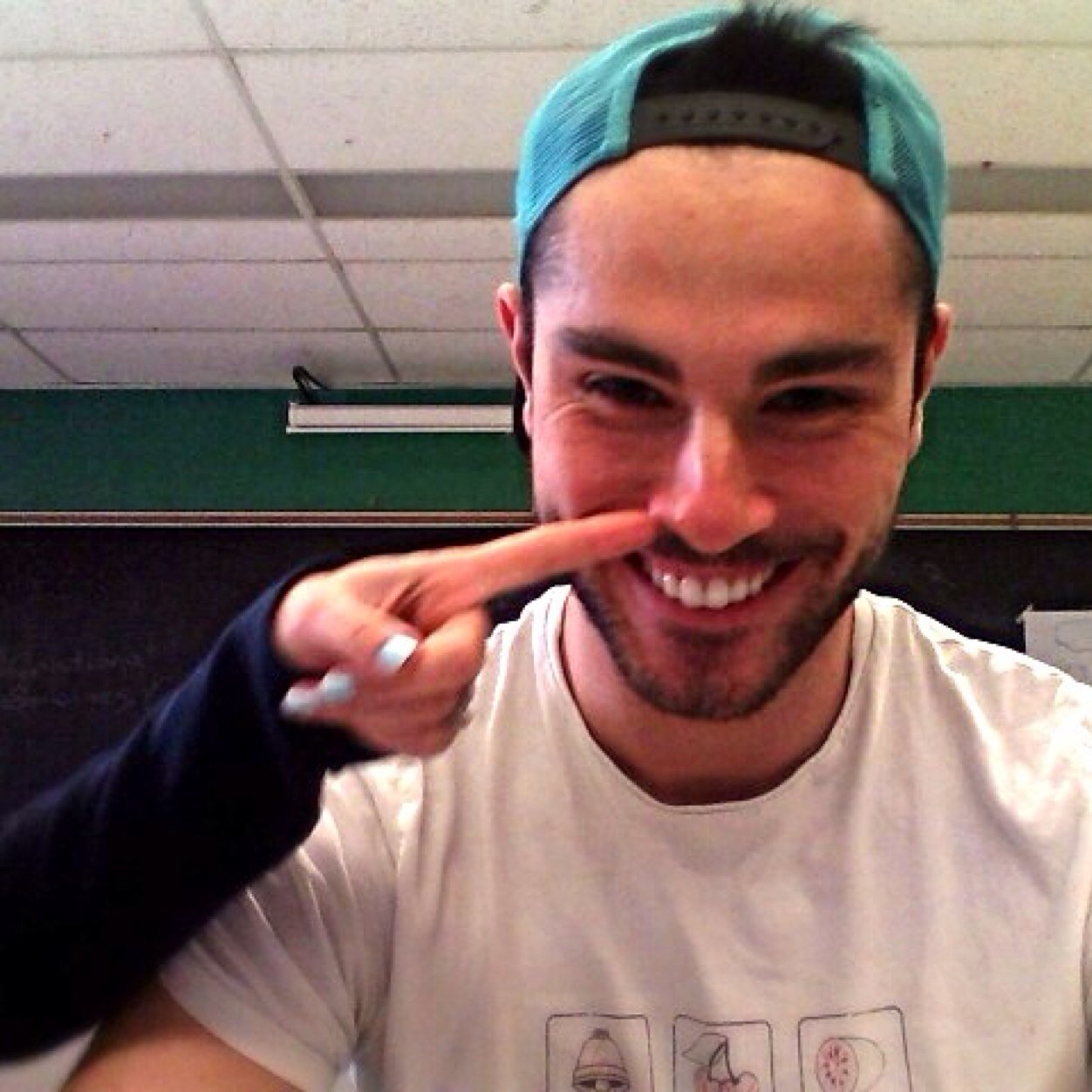 derasmol82's profile picture. You only get what you give