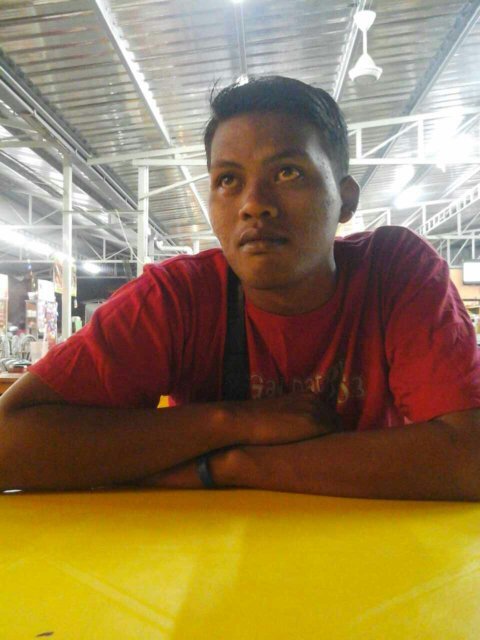 ajh9043's profile picture. 