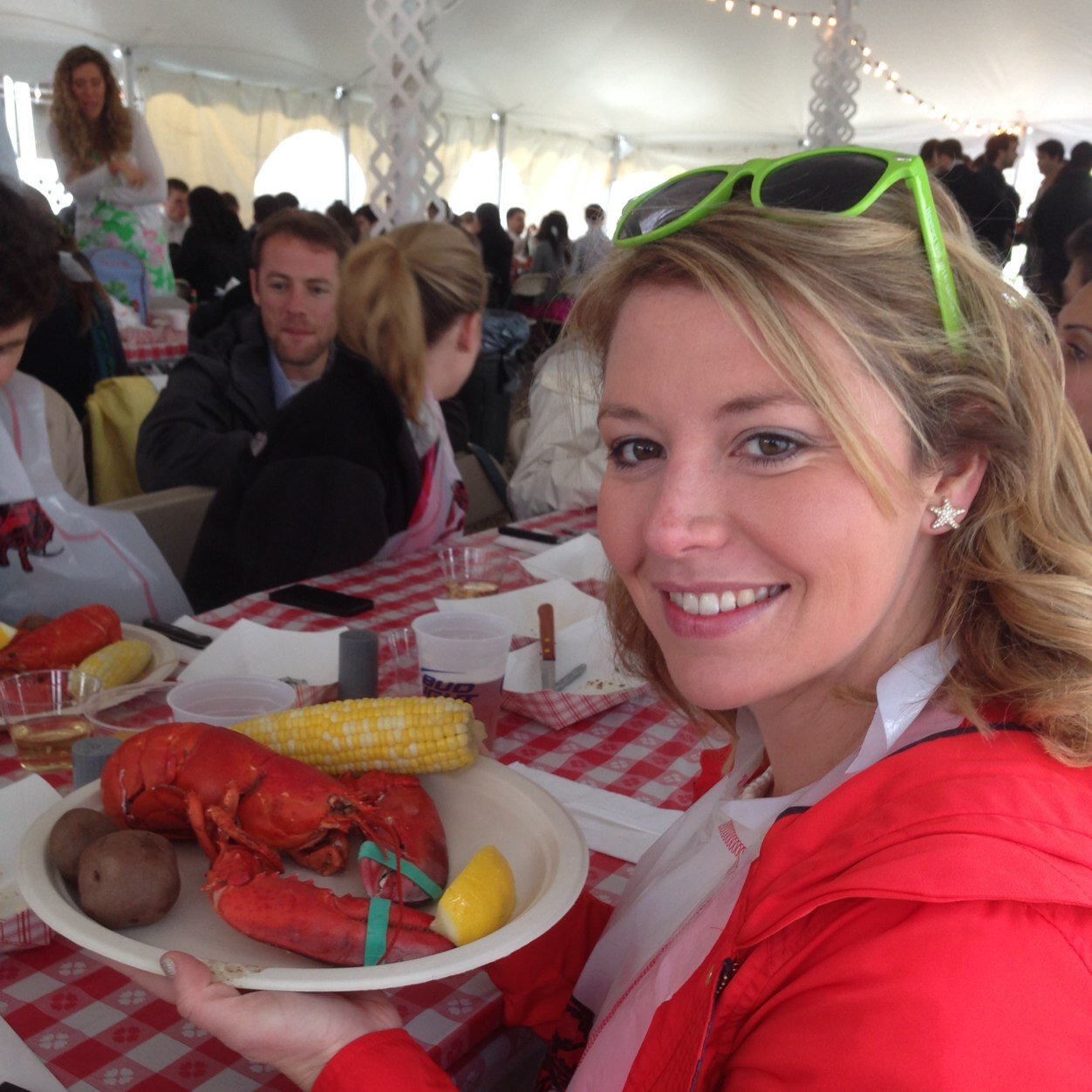 Traveler. Sea Glass Scavenger. Beachcomber. Wife. Food & Wine Lover. Rooftop Hunter. Beach Fire Enthusiast.