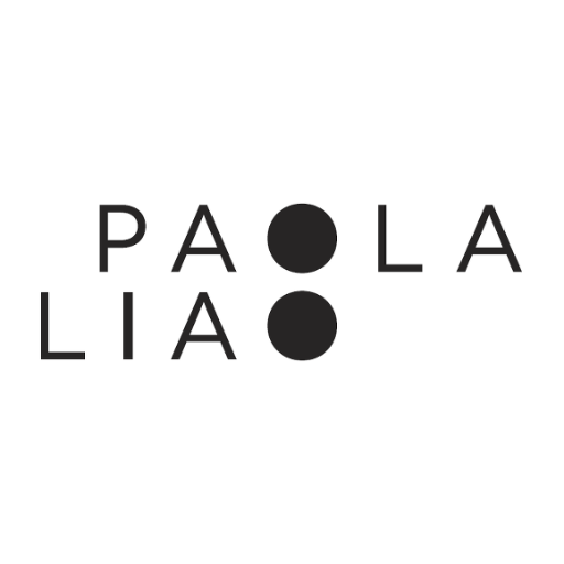 Diseñadora de moda, madre y esposa. *No es sólo la marca, es el estilo lo que cuenta* - Circunvalación Sur 619 entre Ficus y Las Monjas Teléfono: 5036880