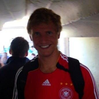 DaveBarr22's profile picture. Formerly of: @DNC, @BarackObama, @EdelmanCrisis — now: fledgling lawyer. Long suffering: AZ Cardinals/Suns fan.