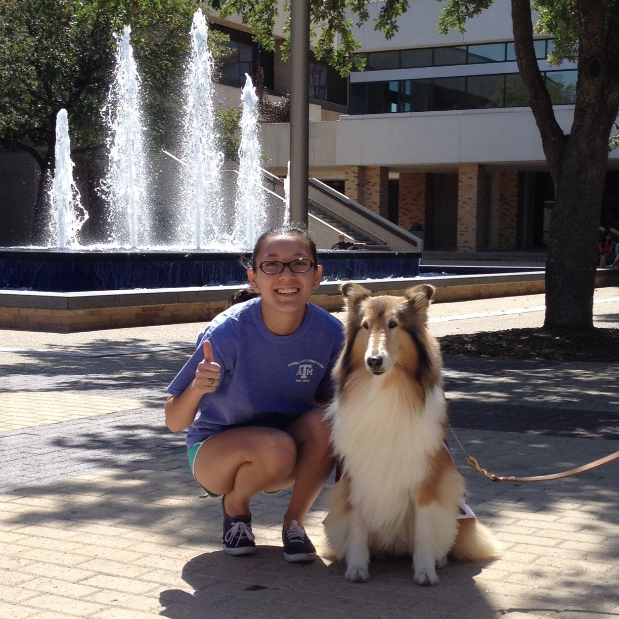 alondraleahh's profile picture. 