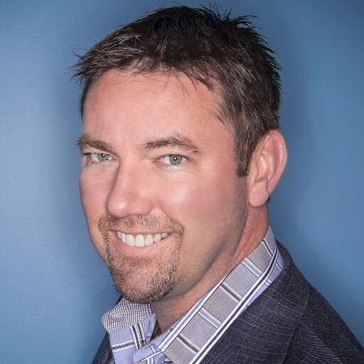 Master Business Consultant at Salesforce. Drives Digital transformation and the customer experience in financial services.