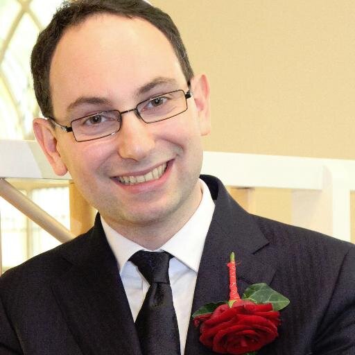 Ruben_V_P's profile picture. Car enthusiast, writing, science, economics & business, music, design - from Utrecht.