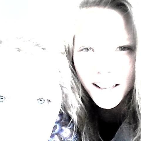 LanaFourie013's profile picture. 