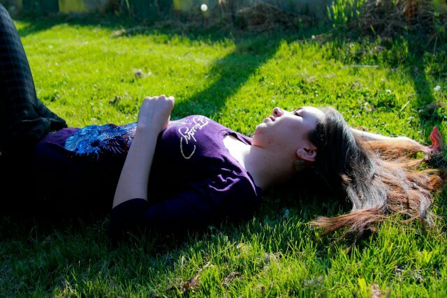 Shima351's profile picture. چنین یافته ام که طریقت سامورایی مرگ است. آنجا که میان مردن و زنده ماندن دودل باشی، بی درنگ مرگ را برگزین