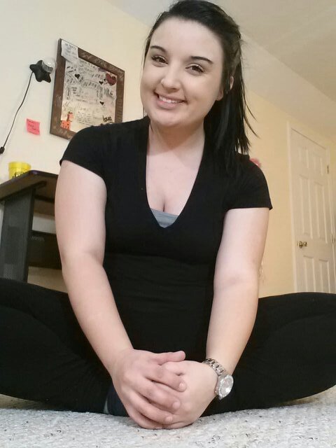 PaisleyParke's profile picture. I love giraffes and to paint :)