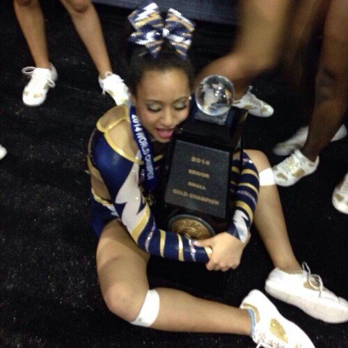 hi I follow back all cheer twitters stay fab