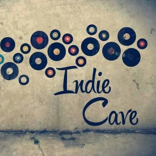 Un espacio para compartir el gusto por las nuevas tendencias musicales y los sonidos independientes como indie rock, electro, new wave y otros.