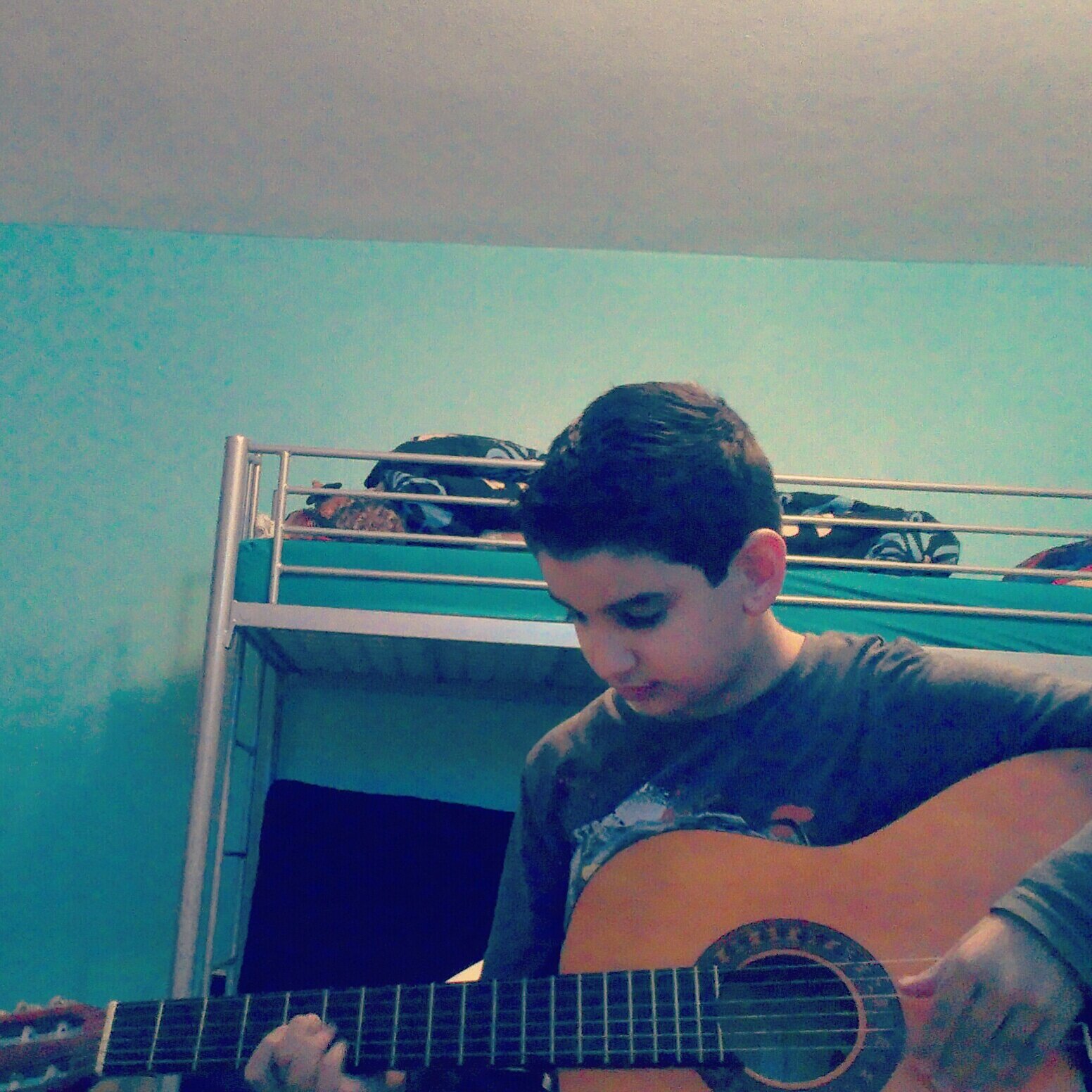 v4ngel1s's profile picture. 