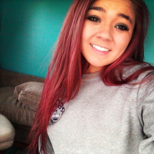 Yung_Rayy's profile picture. we're the aliens.