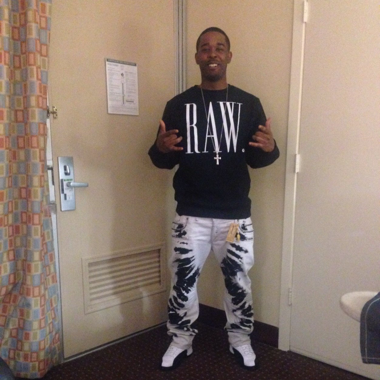 $$$$$Dey don't know which way to go I'll make it easy FOLLOW ME$$$$$