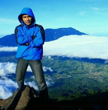 roelL_akLuL's profile picture. |Anggota Mapala Sakai Fisip U.R|Owner Focus Adventure|Sekjend. Lsm_RANK|Pengurus FPTI Pengda Riau