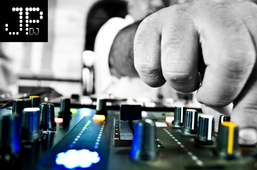 JPDJ_Audiopolis's profile picture. Empezando mi carrera profesional en 1984 en Lisboa, Portugal. He tocado en giras por 10 países y compartido escenarios con grandes como PAUL VAN DYK