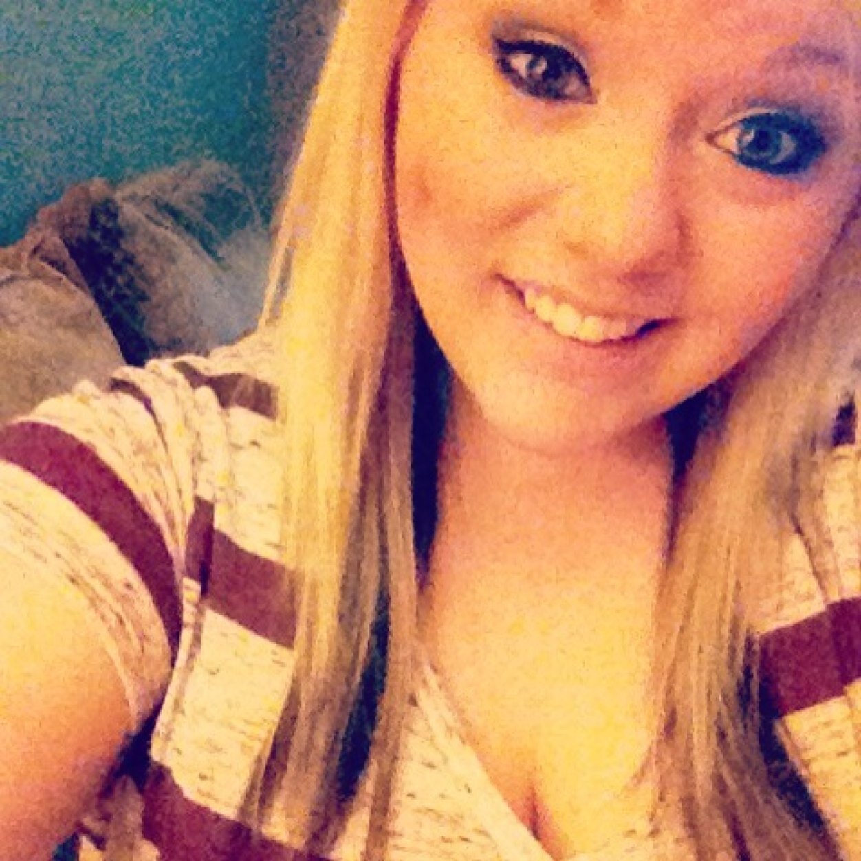 SunshineMegz13's profile picture. 