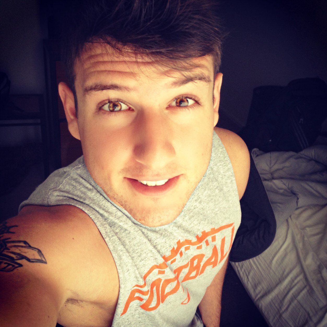 Hi I'm Mike! I'm a part time Youtuber, and full time embarrasement to thise around me. Main Twitter Account: @MikeMGTV http://t.co/Luw0ub7peH