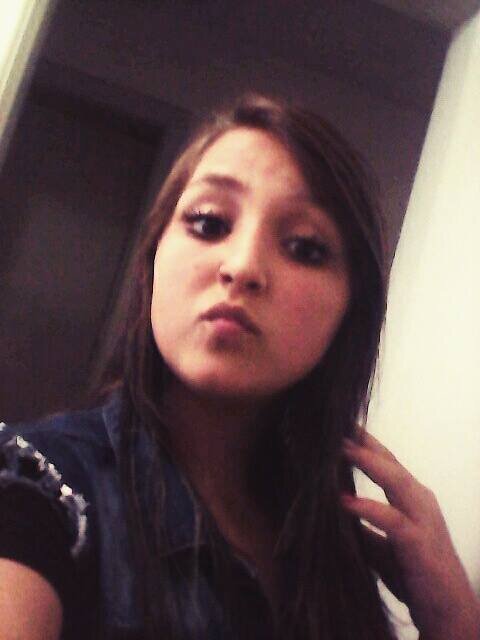 Sou da @estefanicsays