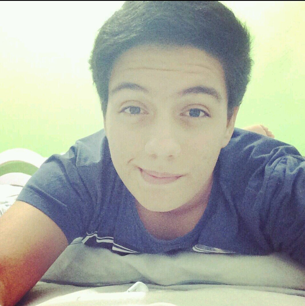 Ni guapo Ni Suelto. Tuiteo lo que creo no lo que veo.