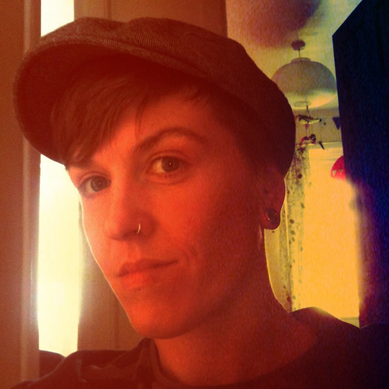 #Trans* #genderqueer Parent #Anarchist #Femenist Pronoun: they or he