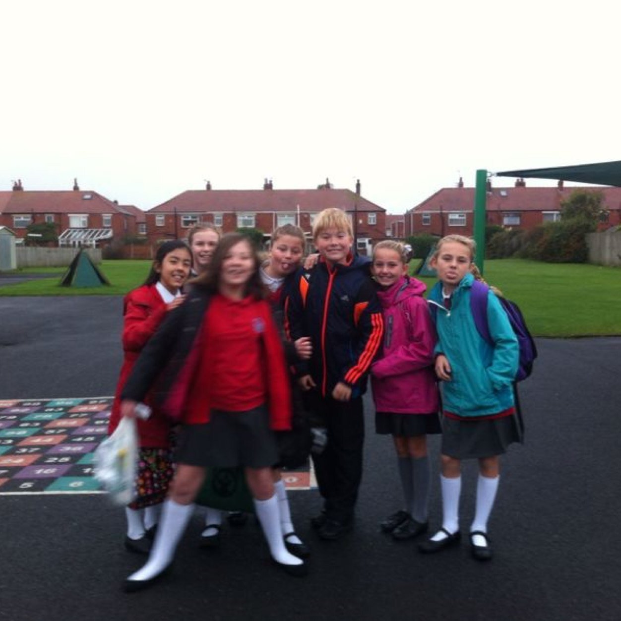 malak64341697's profile picture. Hi guys