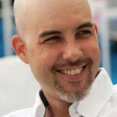 Art & Tech nerd, marketing / media guy. Fractional CMO + Tech Consultant. NFT Artist, former pro animator & painter. Into AI LLMs, MLops.