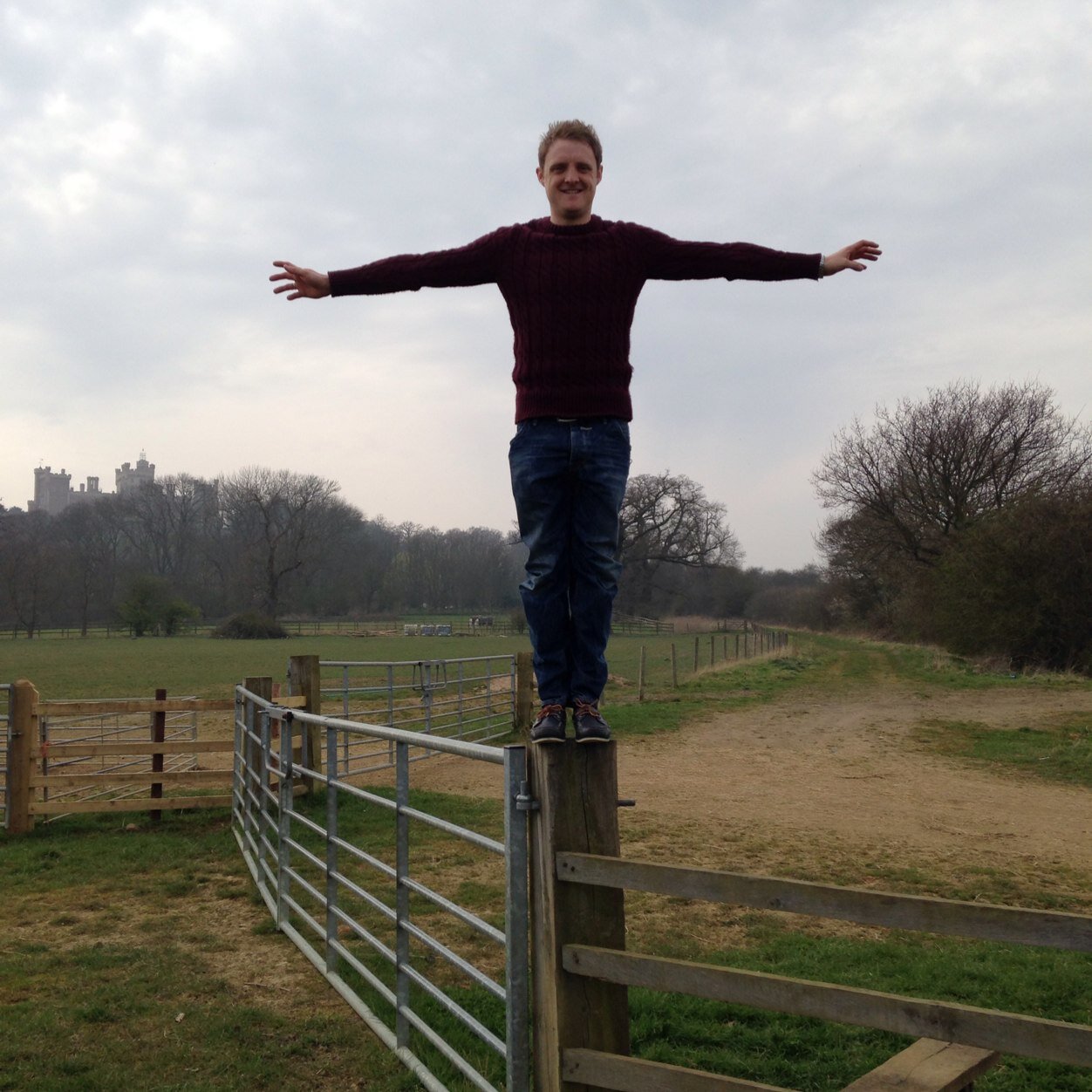 ashjarvis88's profile picture. 