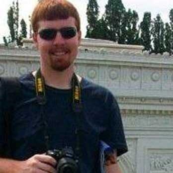 Traveler, foodie, Mizzou grad. Turn the camera away from yourself and toward the world around you. Views are my own.