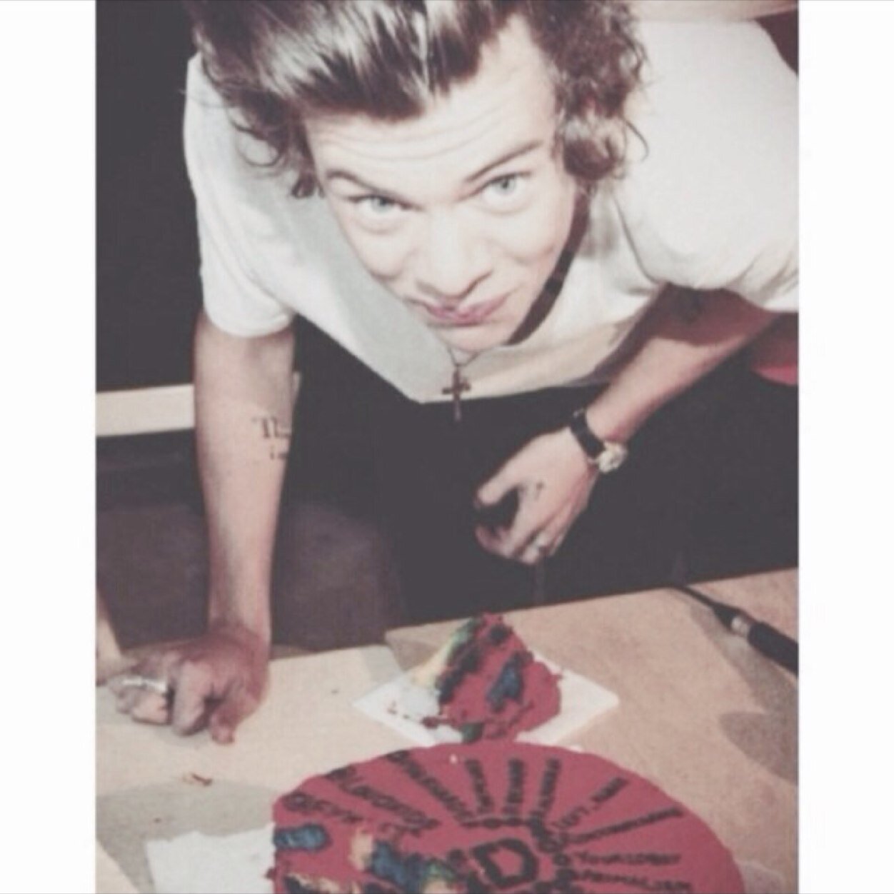 Dont follow this account, follow @shaggystyles instead please! :)
