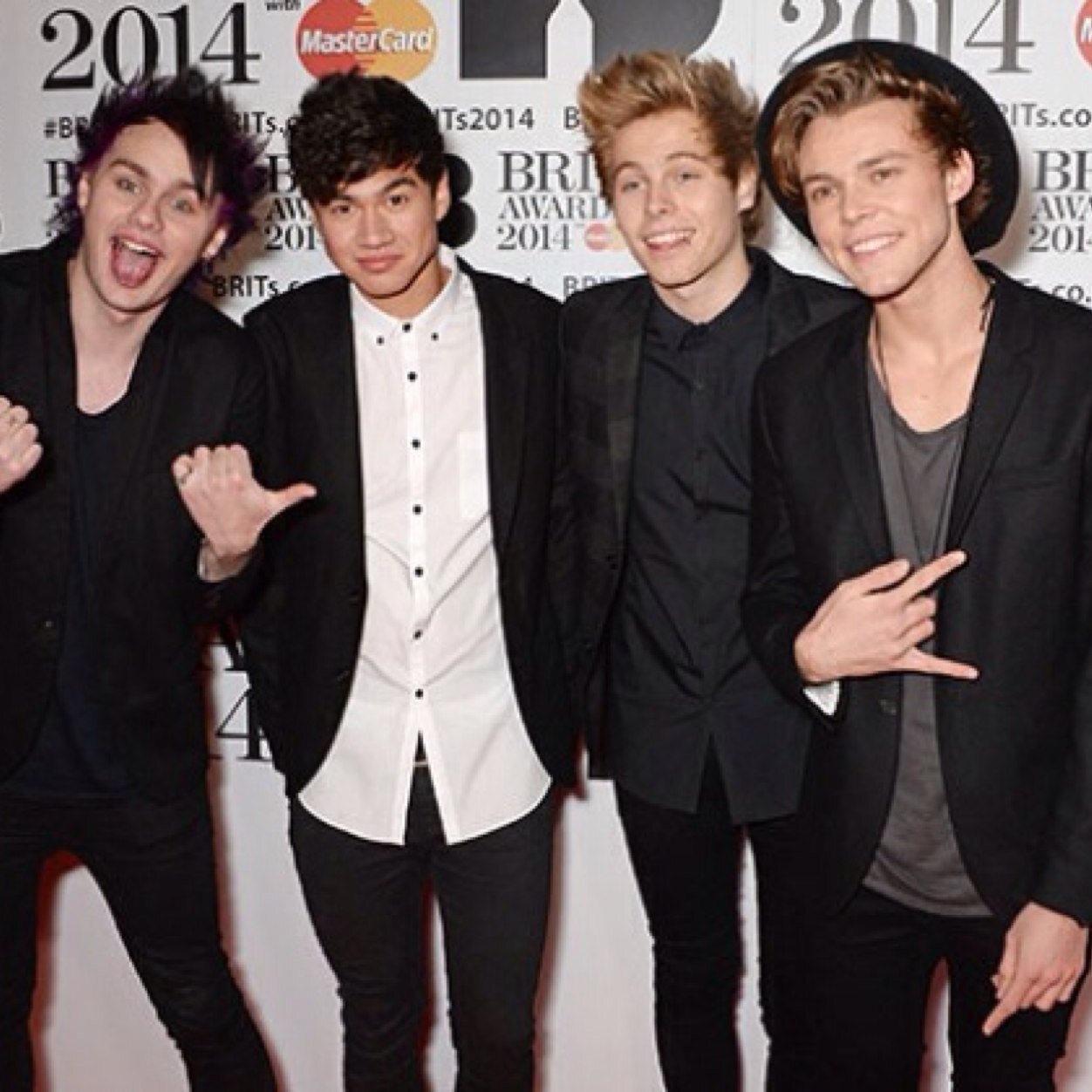 Luke, Ashton, Calum and Michael are CUTE ❤️