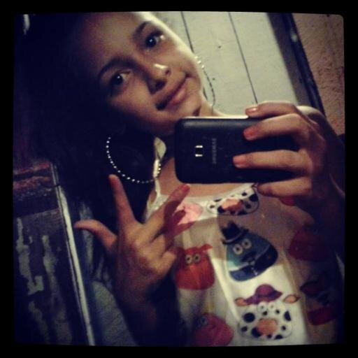 amo somente tres coisa na minha vida meu namorado jobson thalles roberto e minha familia ♥
