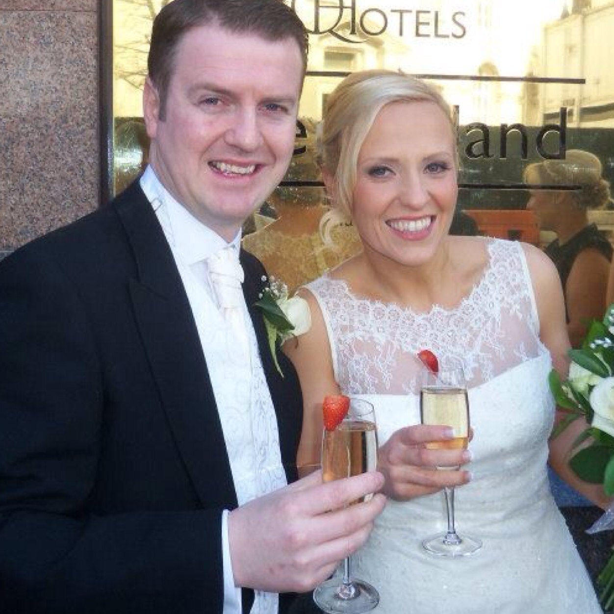 JuicyluLucy's profile picture. 